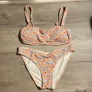 Hollister Swimsuit Two Piece